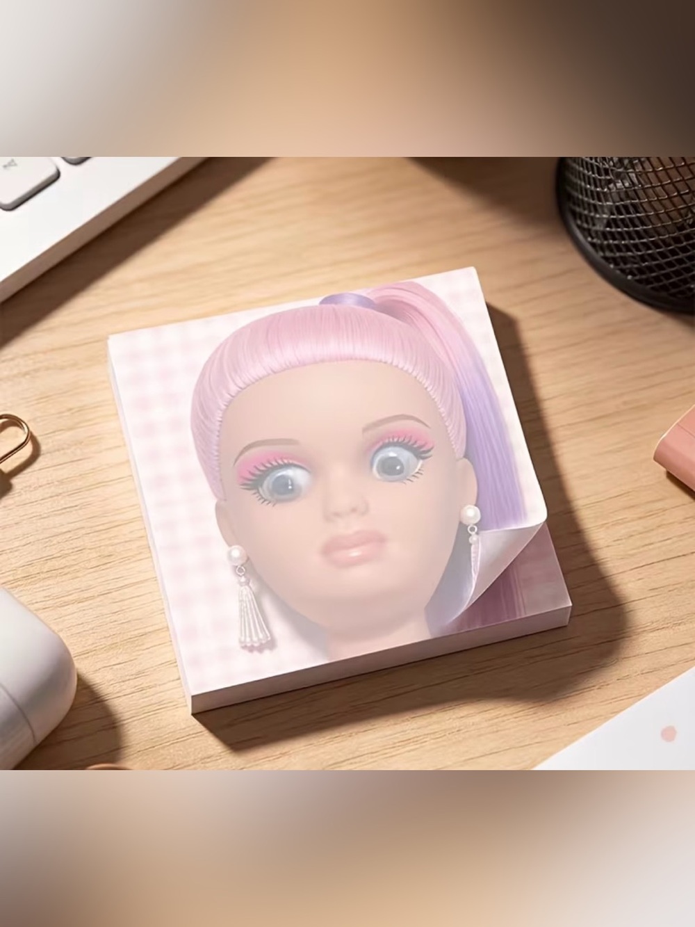 Funny Doll Face Sticky Notes 50 Sheets - Picture 4 of 4